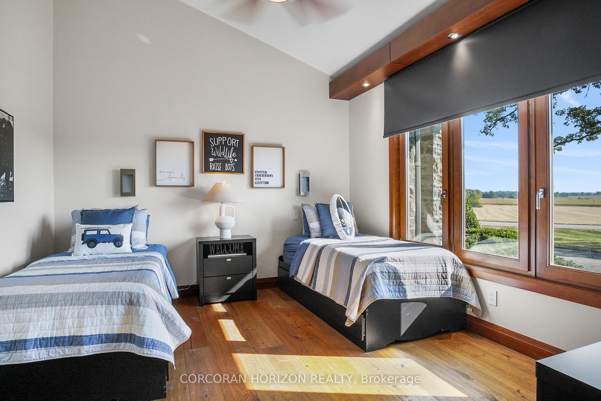 Photo 24 of 1546 Maryhill Road, Woolwich, Breslau — HOMEH