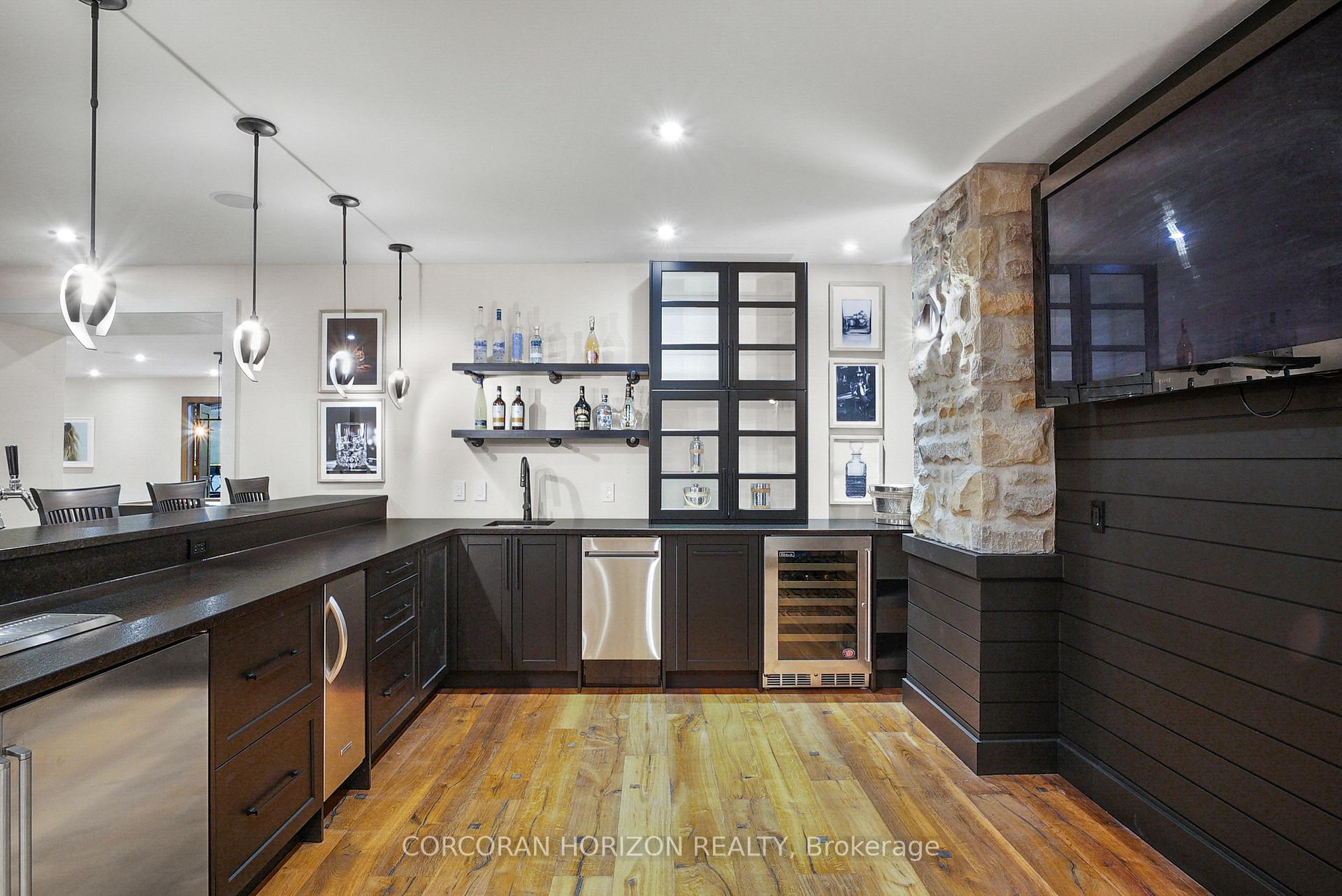 Photo 32 of 1546 Maryhill Road, Woolwich, Breslau — HOMEH