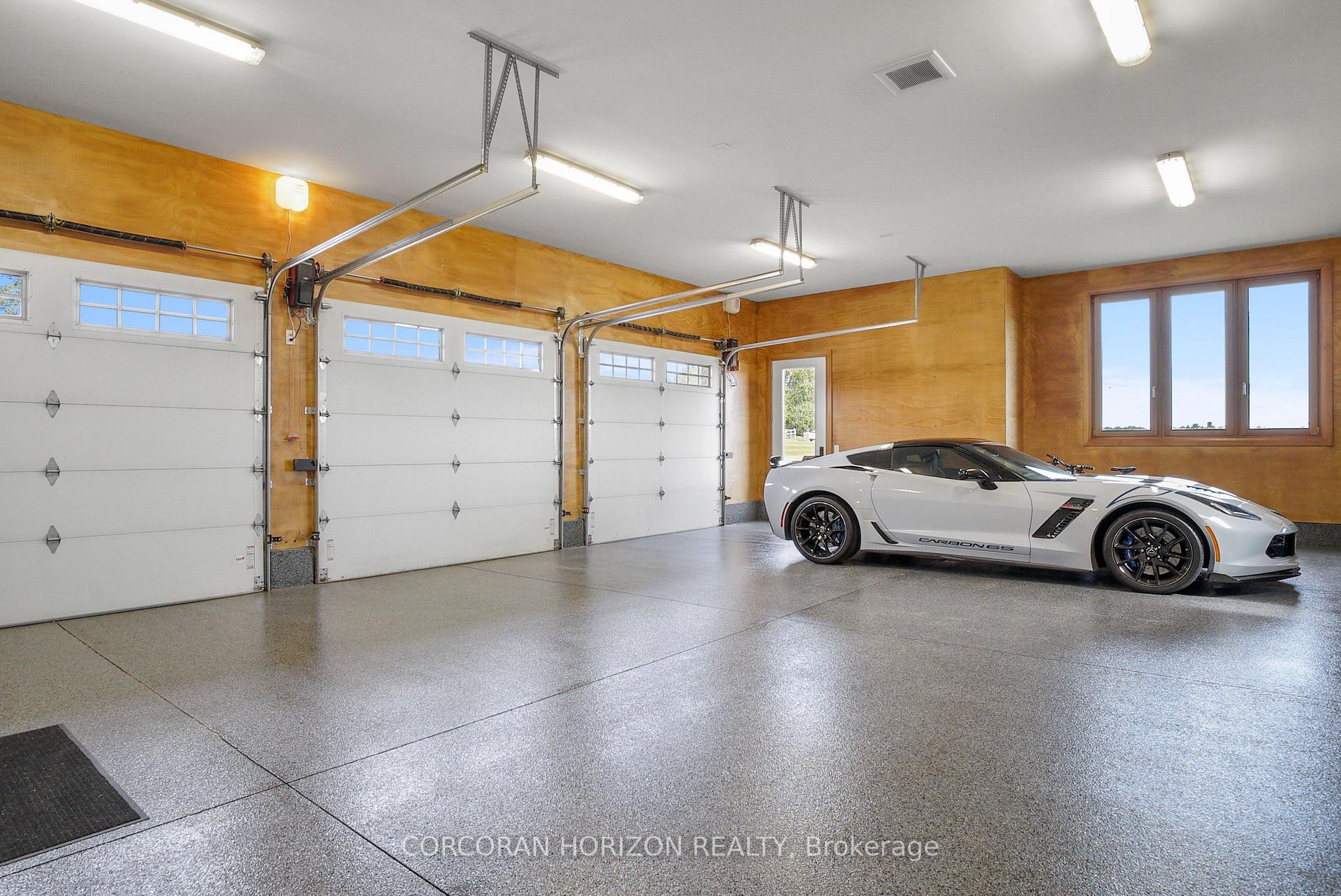 Photo 36 of 1546 Maryhill Road, Woolwich, Breslau — HOMEH