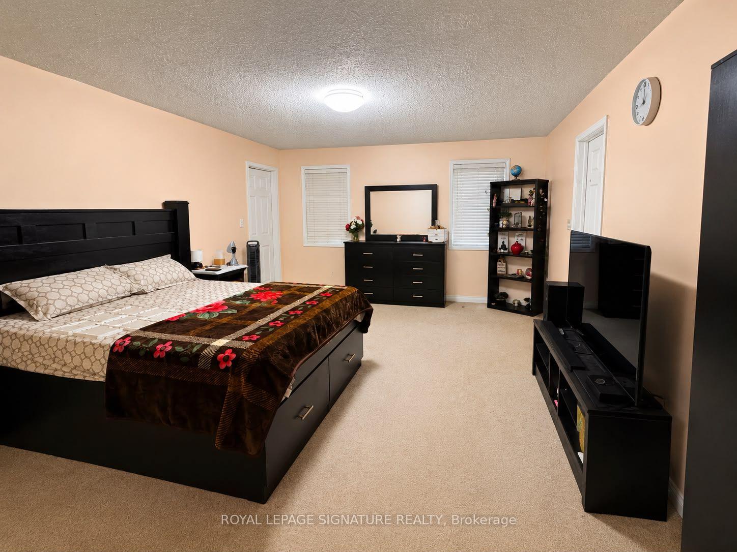 Photo 10 of Unit Upper, 10 Bonavista Drive, Brampton, Credit Valley — HOMEH
