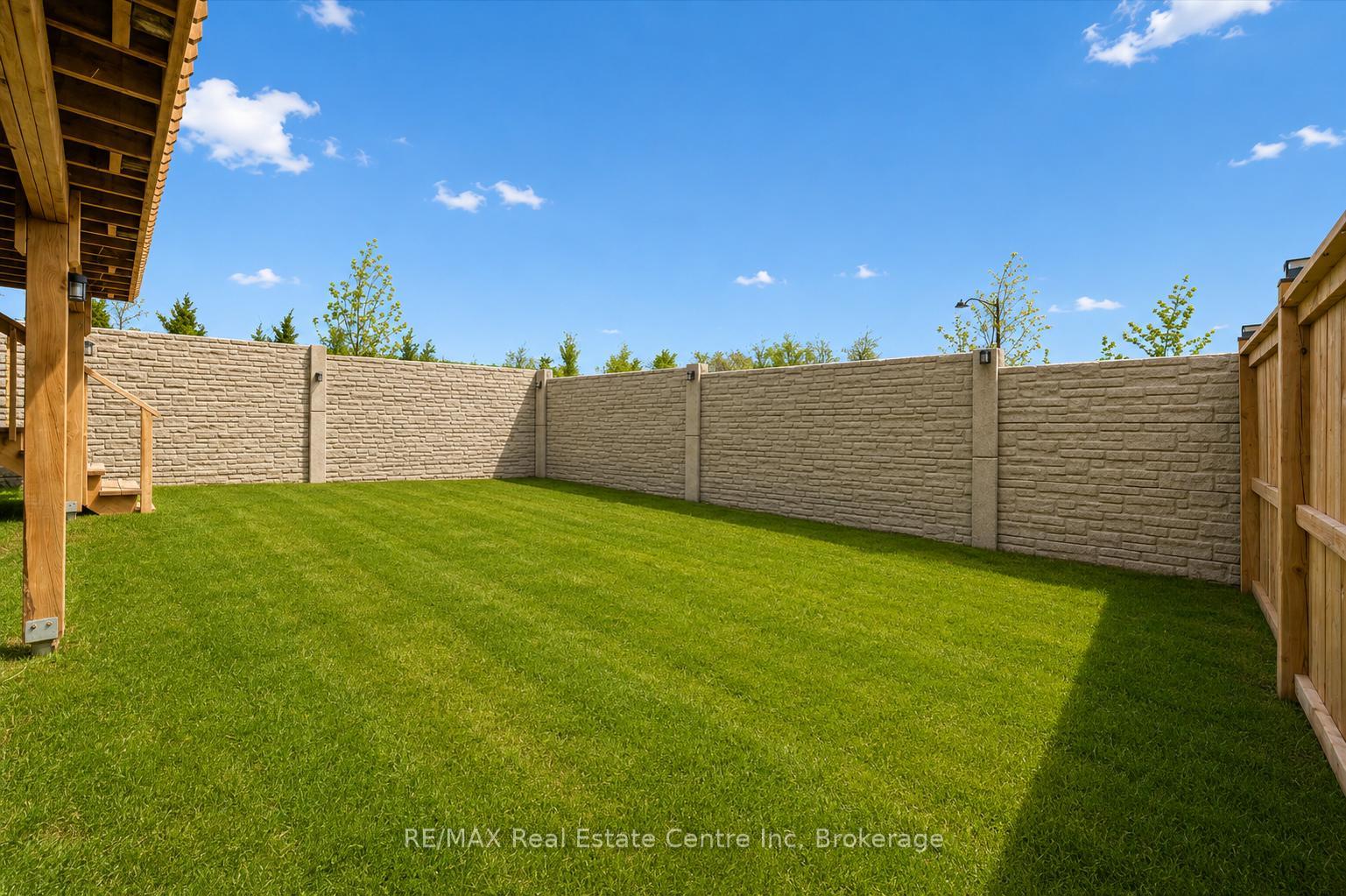 Photo 32 of 3 Queensbrook Crescent, Cambridge, Preston Heights — HOMEH