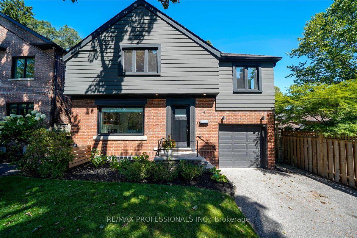 Photo 2 of 4 Winston Grove, Etobicoke, Stonegate-Queensway — HOMEH