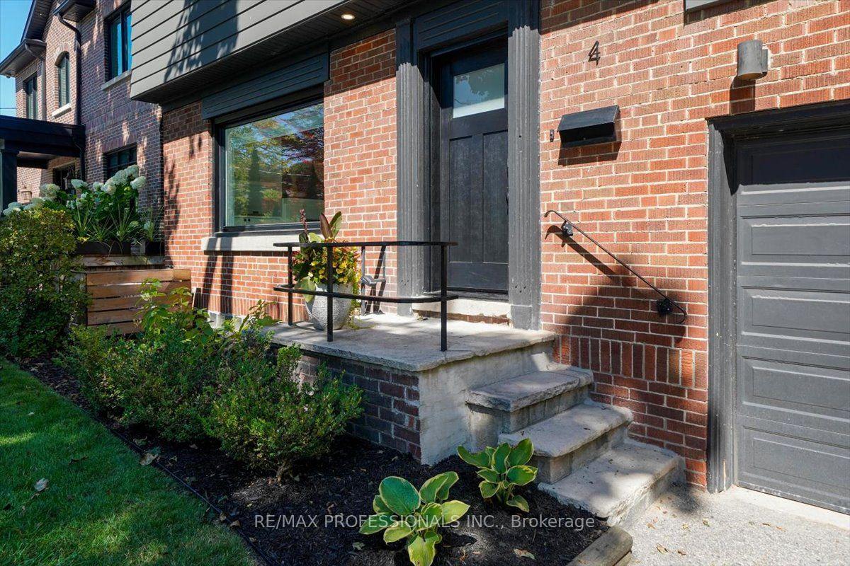 Photo 4 of 4 Winston Grove, Etobicoke, Stonegate-Queensway — HOMEH