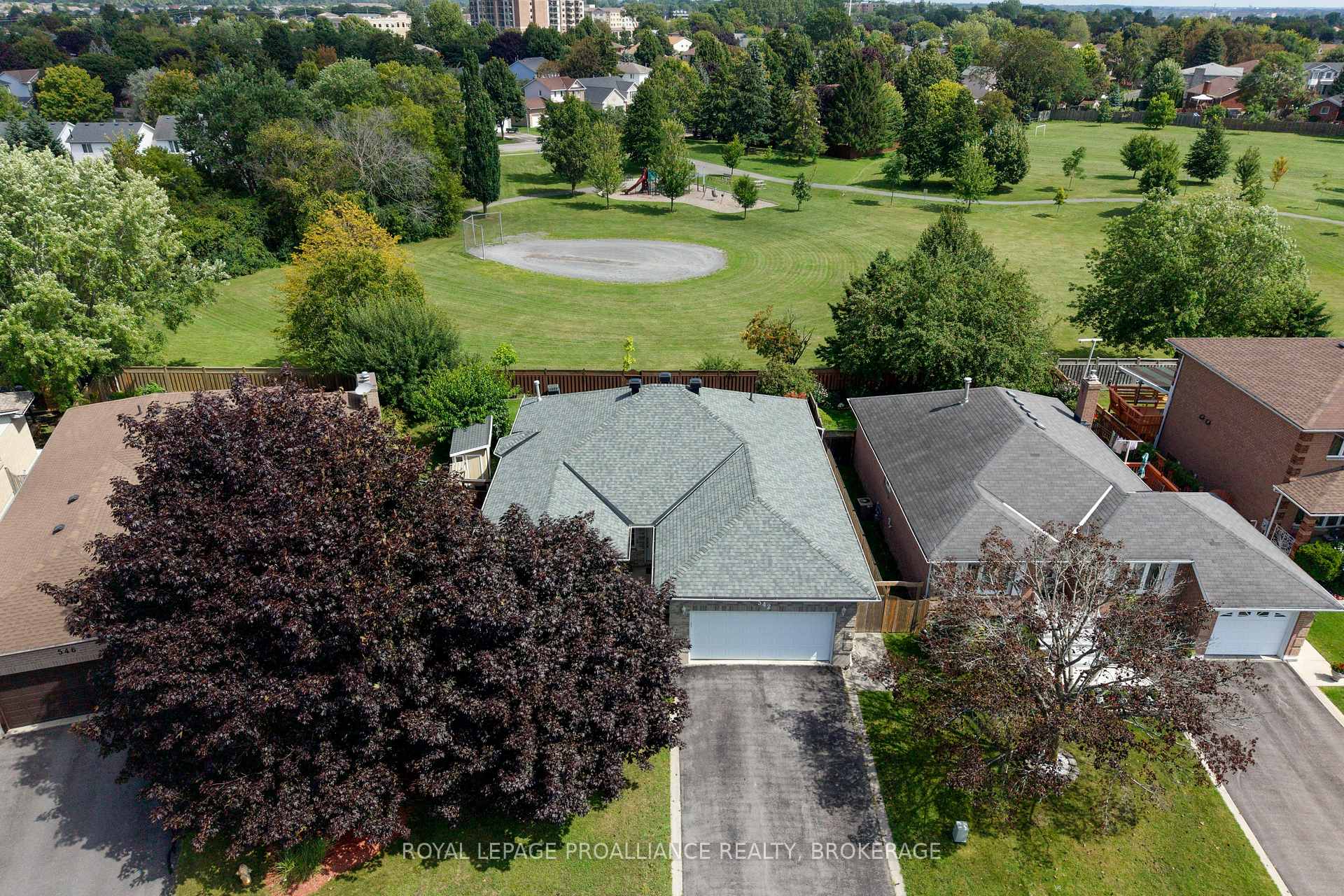 Photo 2 of 542 Davis Drive, Kingston, East Gardiners Rd — HOMEH