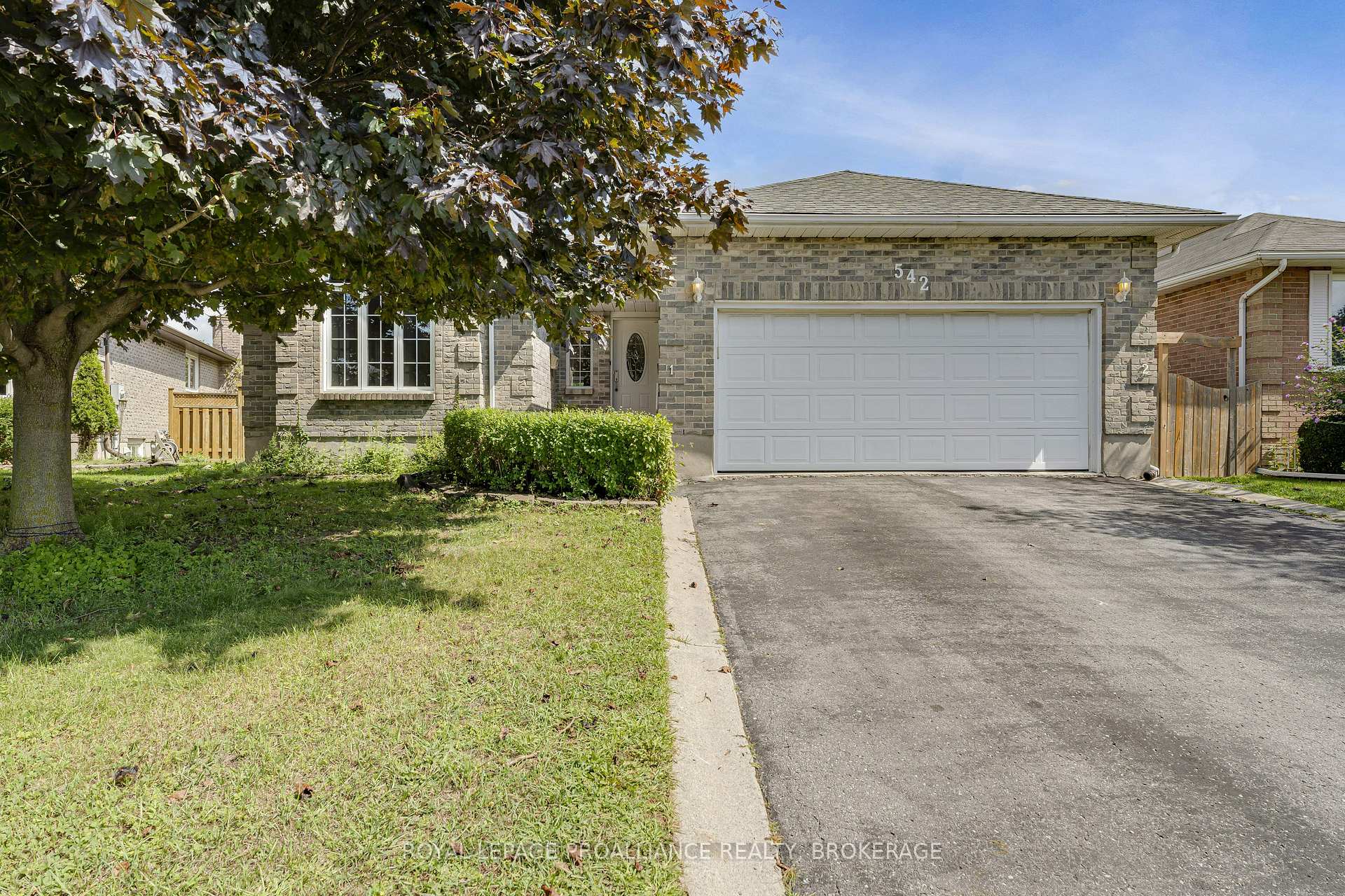 Photo 1 of 542 Davis Drive, Kingston, East Gardiners Rd — HOMEH