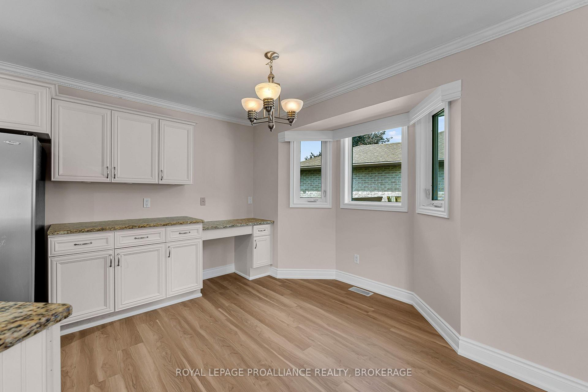 Photo 19 of 542 Davis Drive, Kingston, East Gardiners Rd — HOMEH