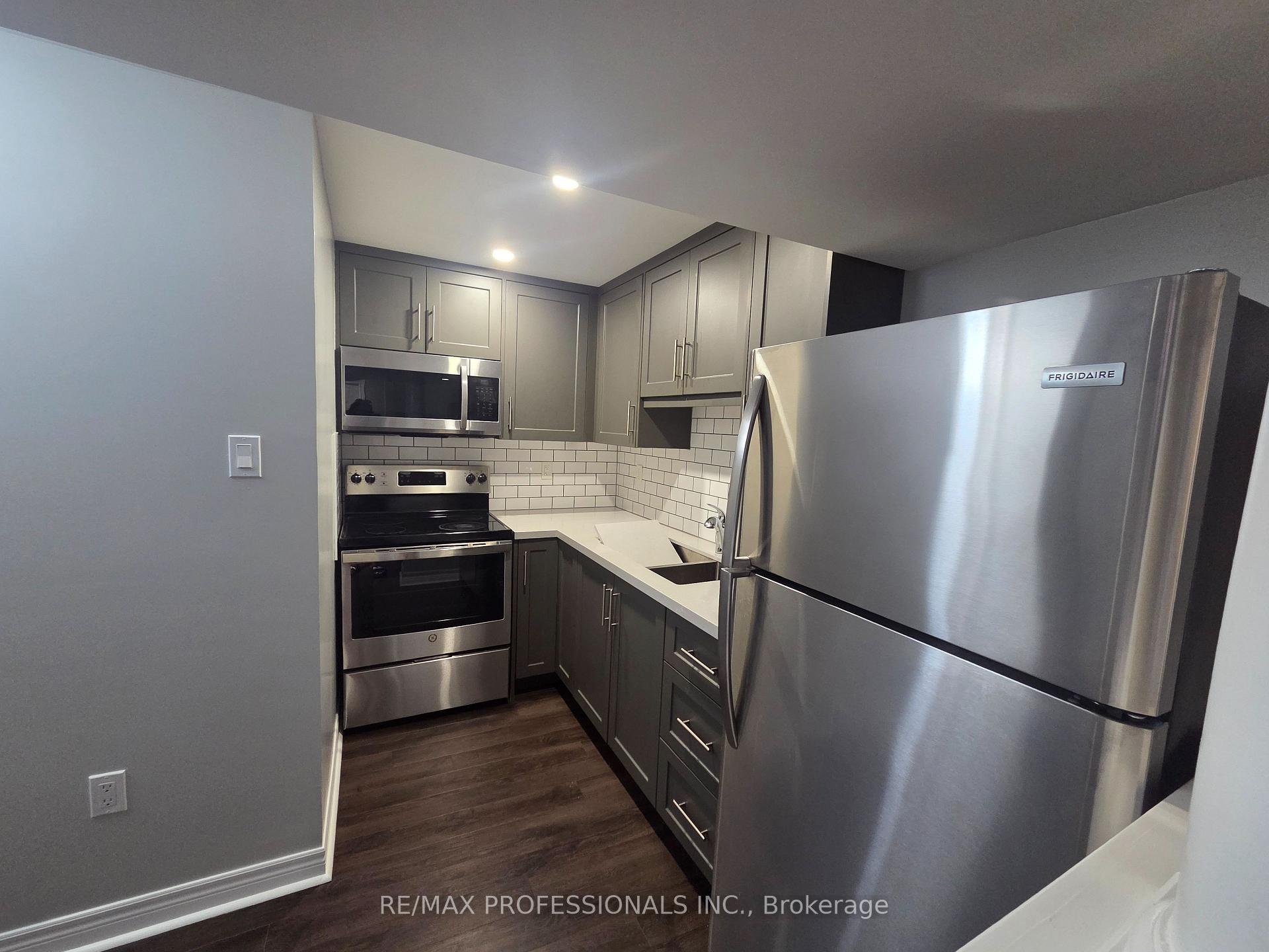Photo 5 of Unit BSMT, 7 Fallgate Drive, Brampton, Credit Valley — HOMEH