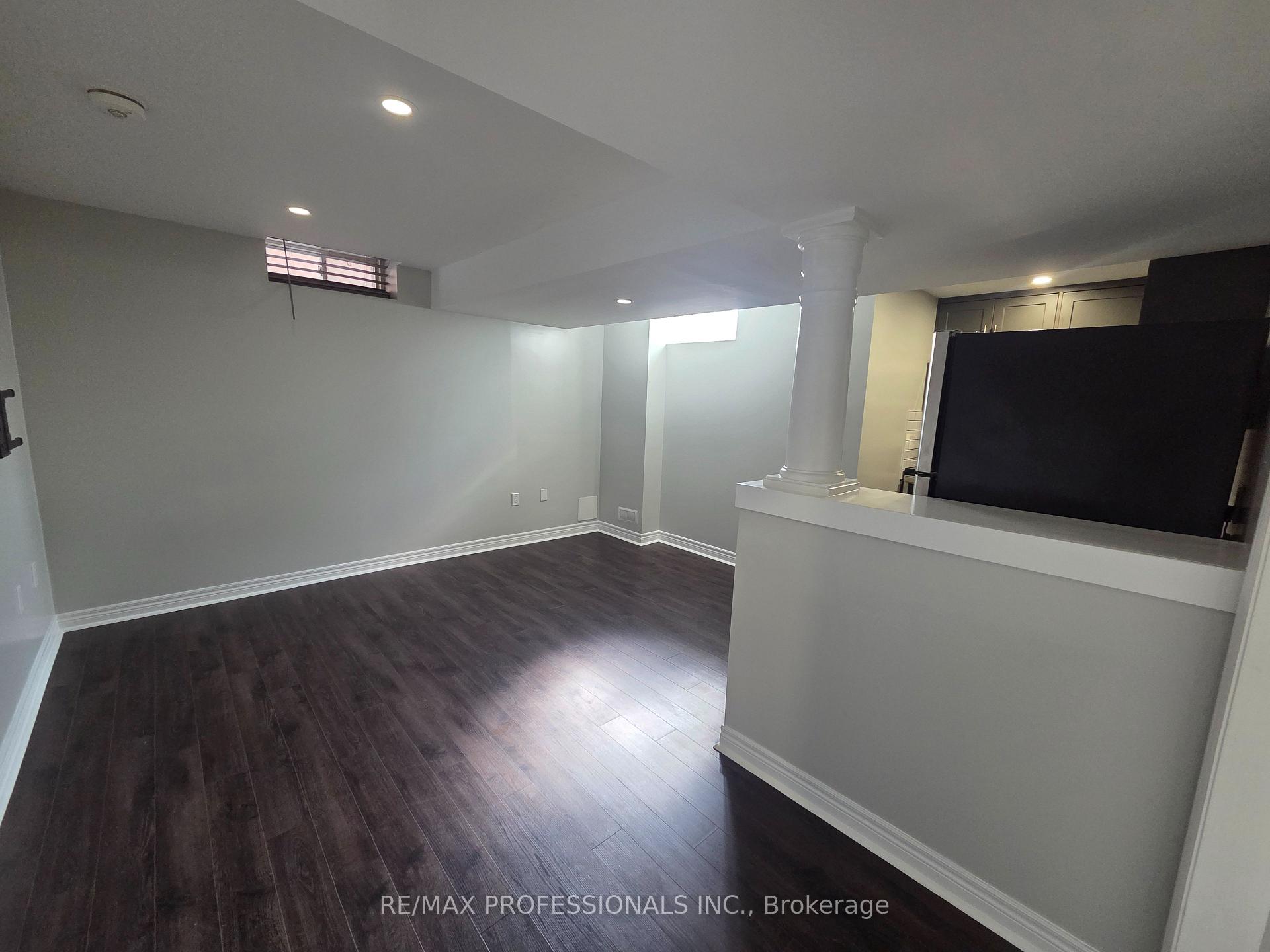Photo 13 of Unit BSMT, 7 Fallgate Drive, Brampton, Credit Valley — HOMEH