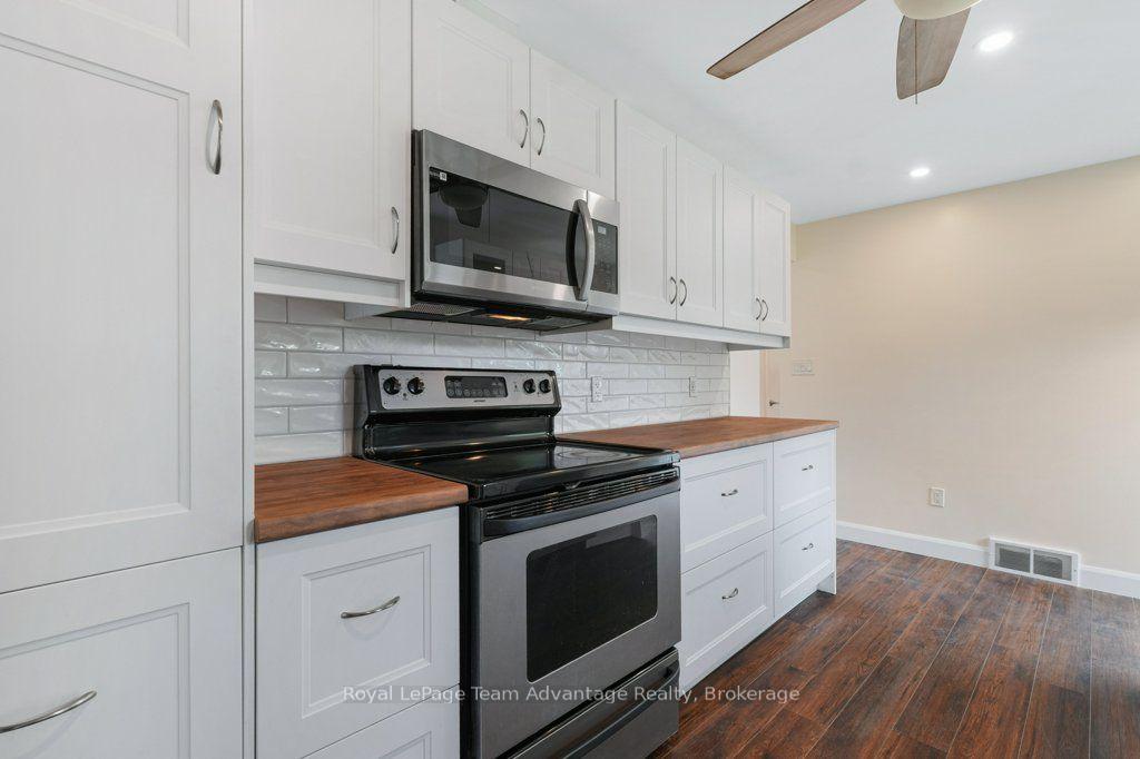 Photo 13 of 138 599 Highway, Carling — HOMEH