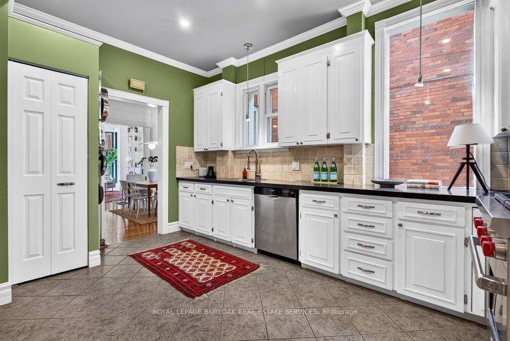 Photo 18 of 16 Bruce Street, Hamilton, Durand — HOMEH
