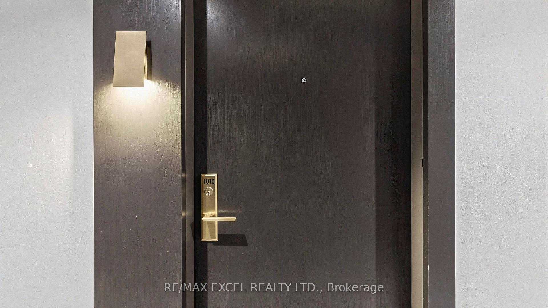 Photo 4 of Unit 1010, 330 Richmond Street W, Toronto, Waterfront Communities — HOMEH