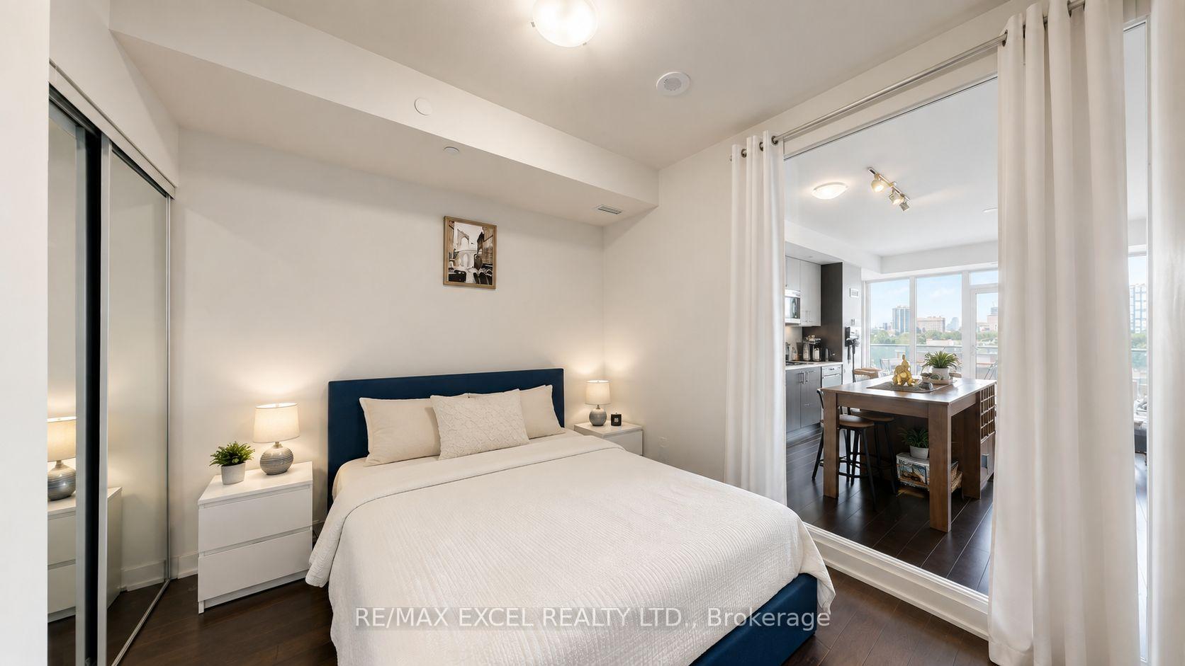 Photo 7 of Unit 1010, 330 Richmond Street W, Toronto, Waterfront Communities — HOMEH