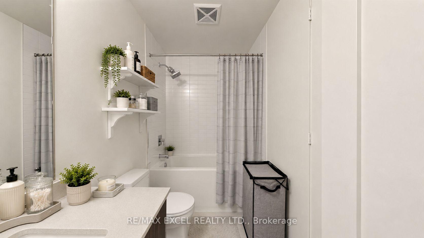 Photo 9 of Unit 1010, 330 Richmond Street W, Toronto, Waterfront Communities — HOMEH