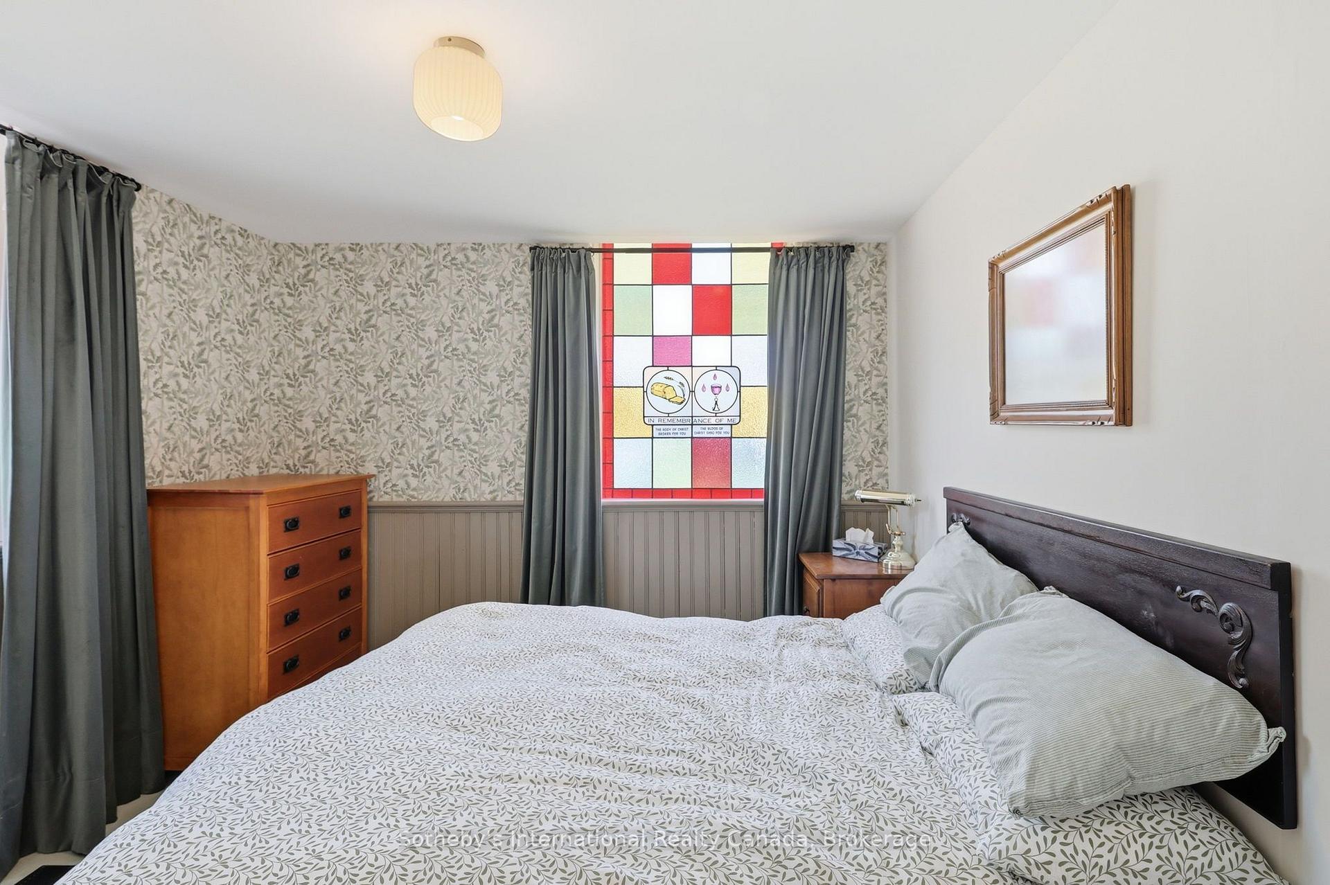 Photo 9 of Unit C, 22 Melville Street, Clearview, Nottawa — HOMEH