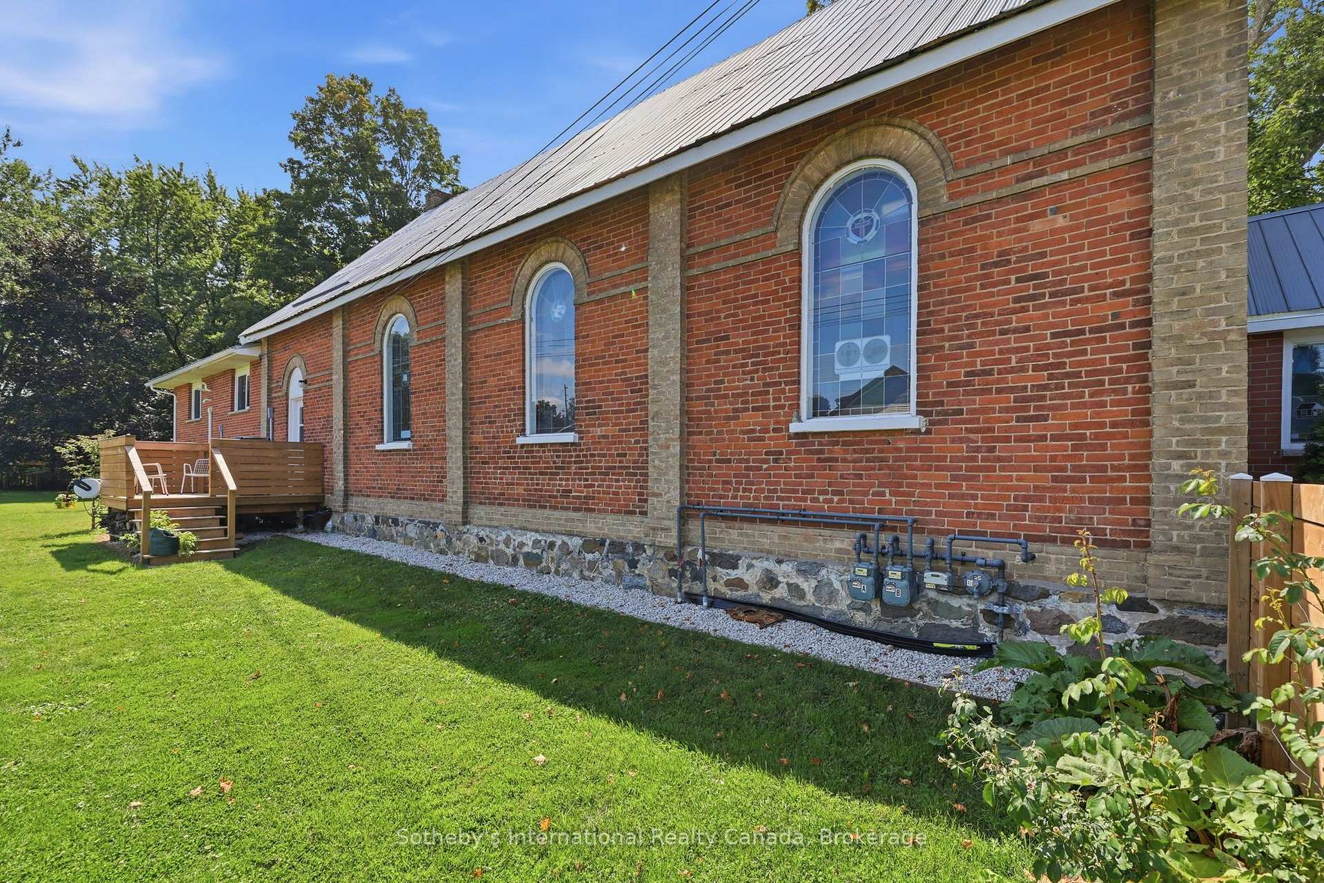Photo 33 of Unit C, 22 Melville Street, Clearview, Nottawa — HOMEH