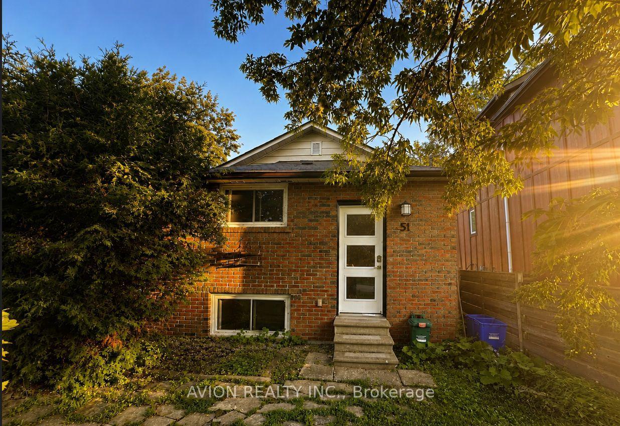 Photo 1 of 51 Windsor Drive, Whitchurch-Stouffville, Rural Whitchurch-Stouffville — HOMEH