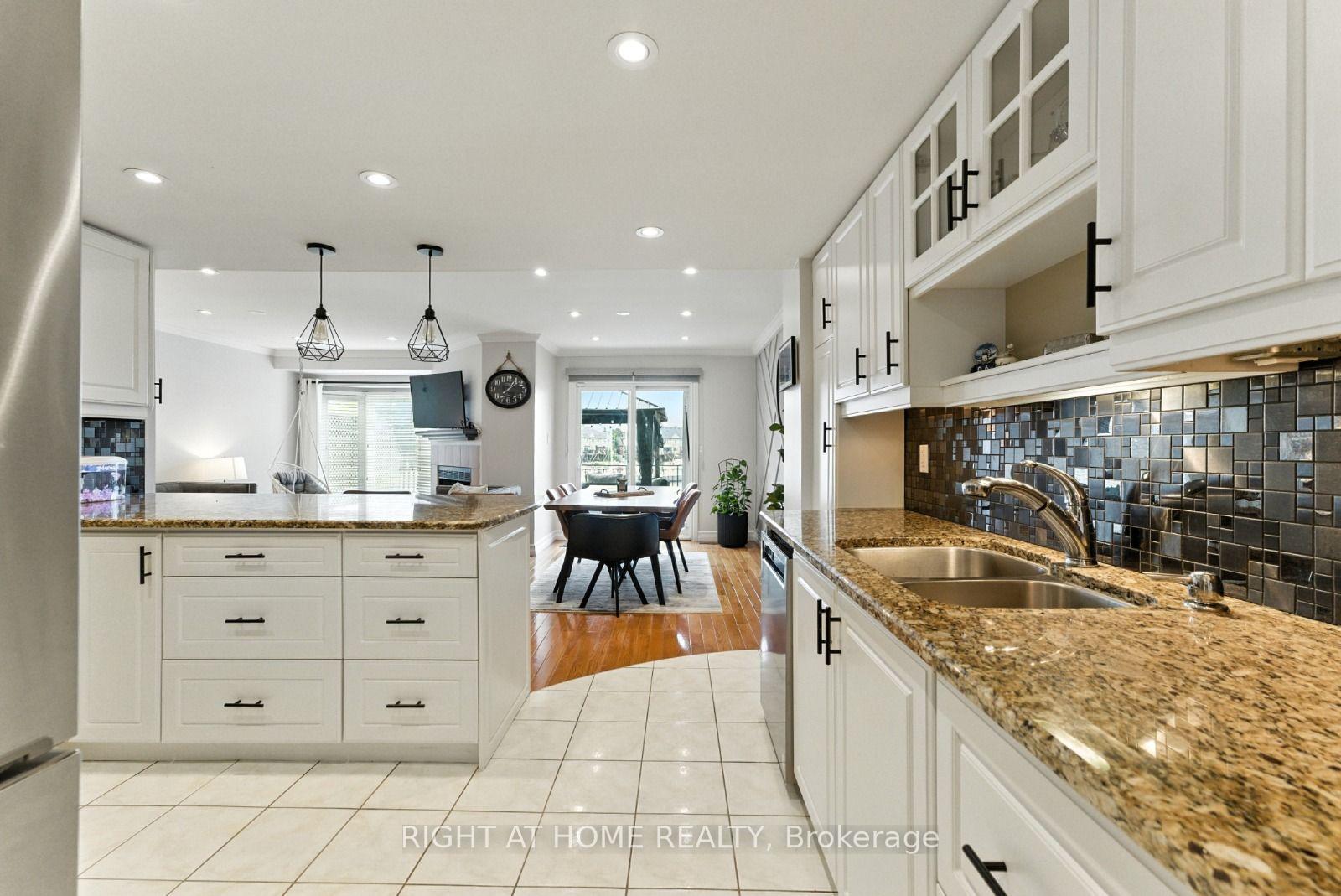 Photo 9 of 65 Sunvale Place W, Hamilton, Lakeshore — HOMEH