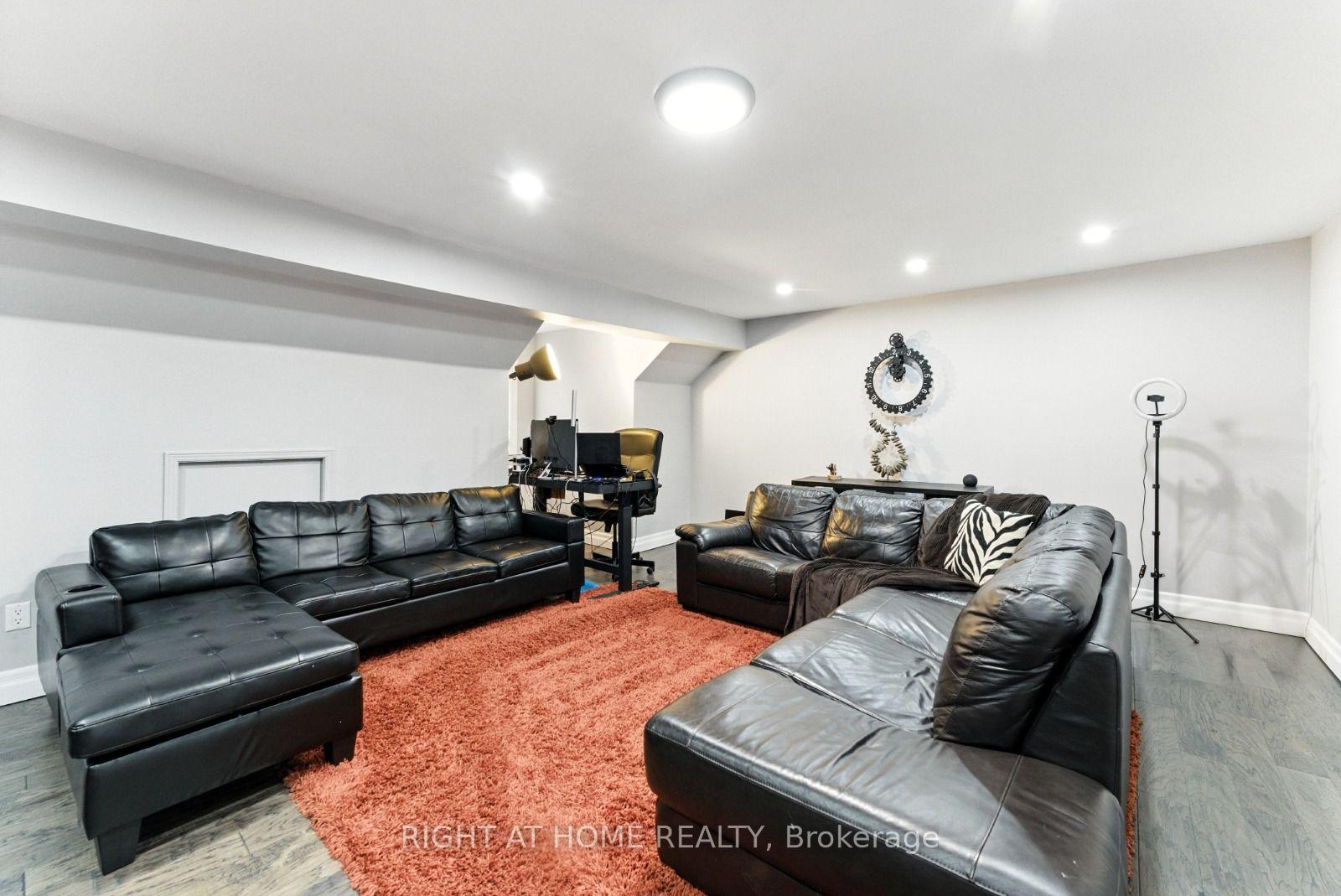 Photo 31 of 65 Sunvale Place W, Hamilton, Lakeshore — HOMEH