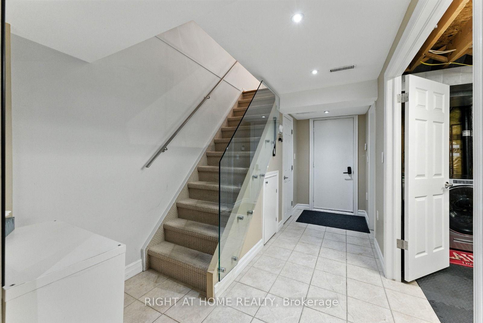 Photo 32 of 65 Sunvale Place W, Hamilton, Lakeshore — HOMEH