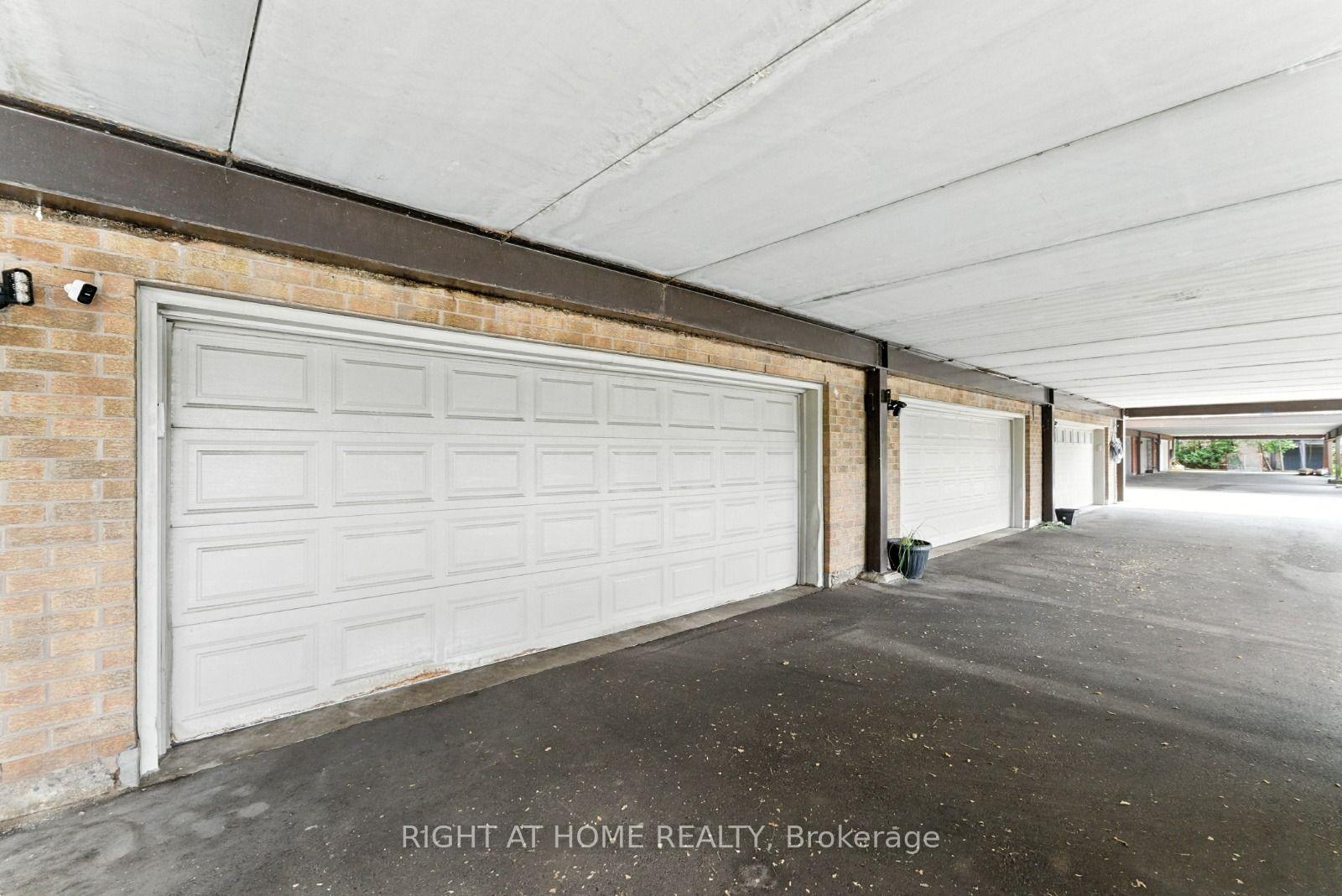 Photo 46 of 65 Sunvale Place W, Hamilton, Lakeshore — HOMEH