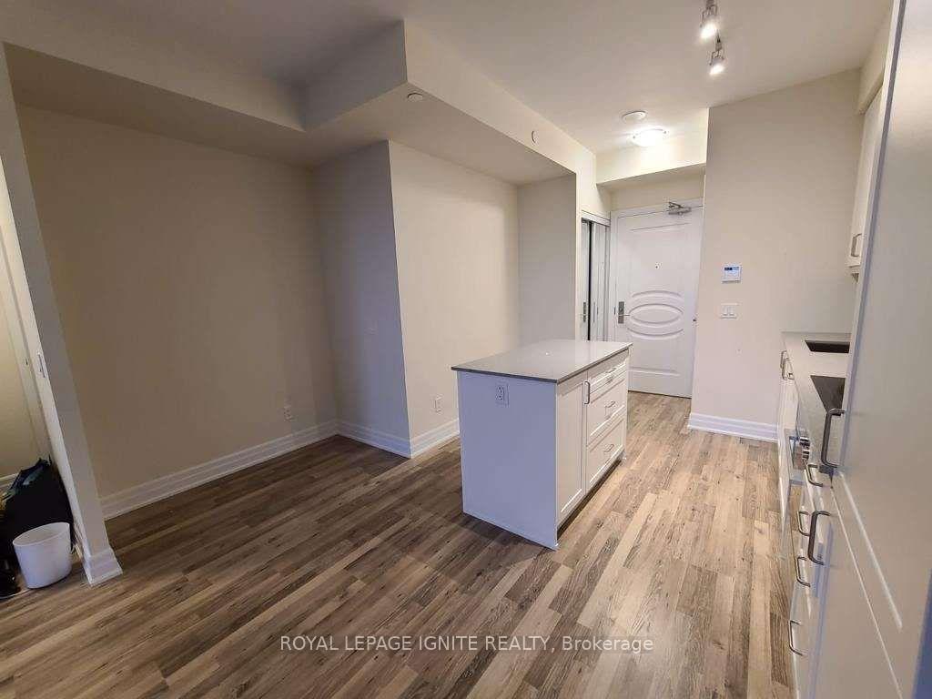 Photo 8 of Unit 1211, 9085 Jane Street, Vaughan, Concord — HOMEH
