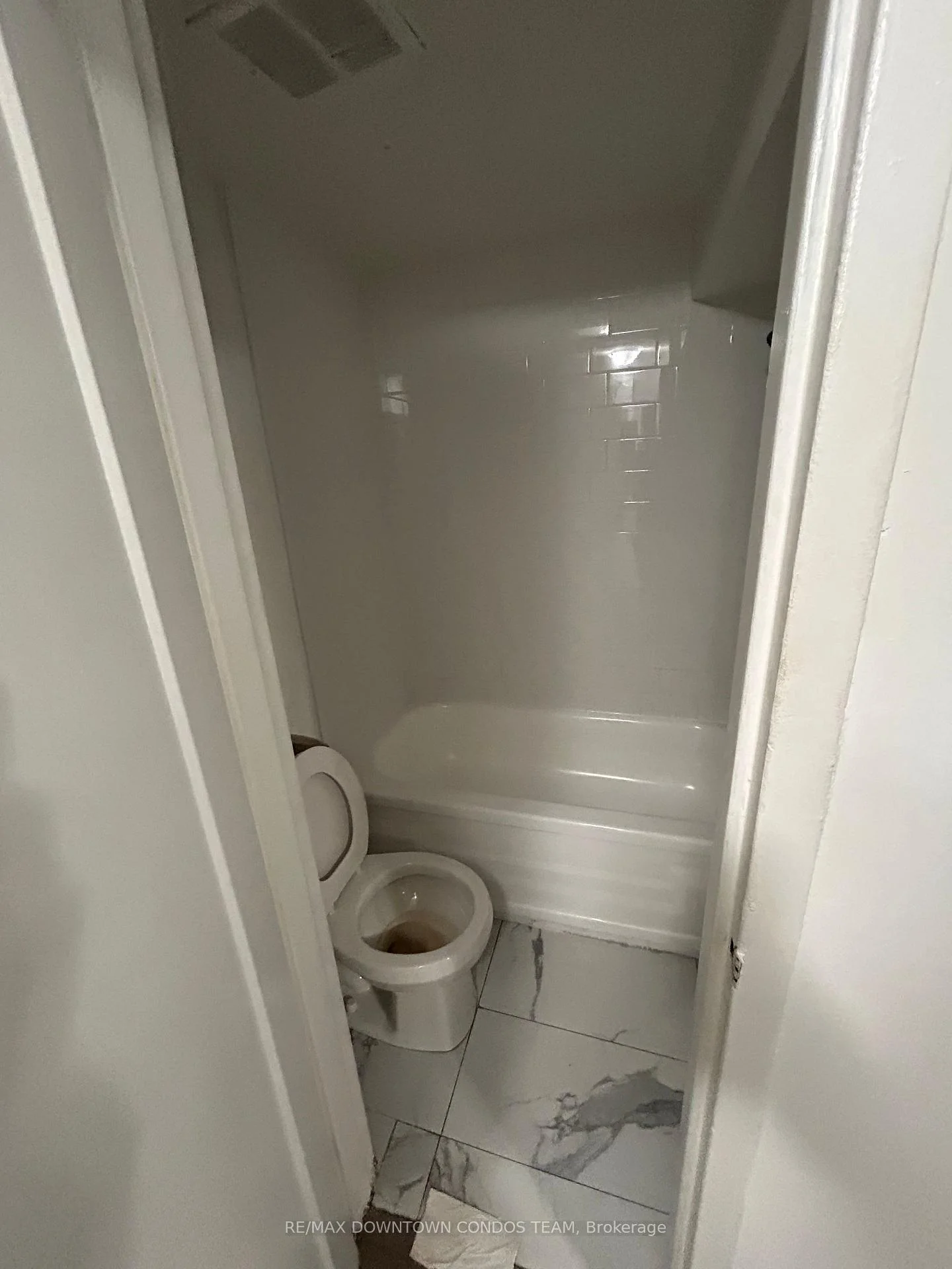 Photo 19 of Unit 101, 7 Thornburn Avenue, Toronto, South Parkdale — HOMEH