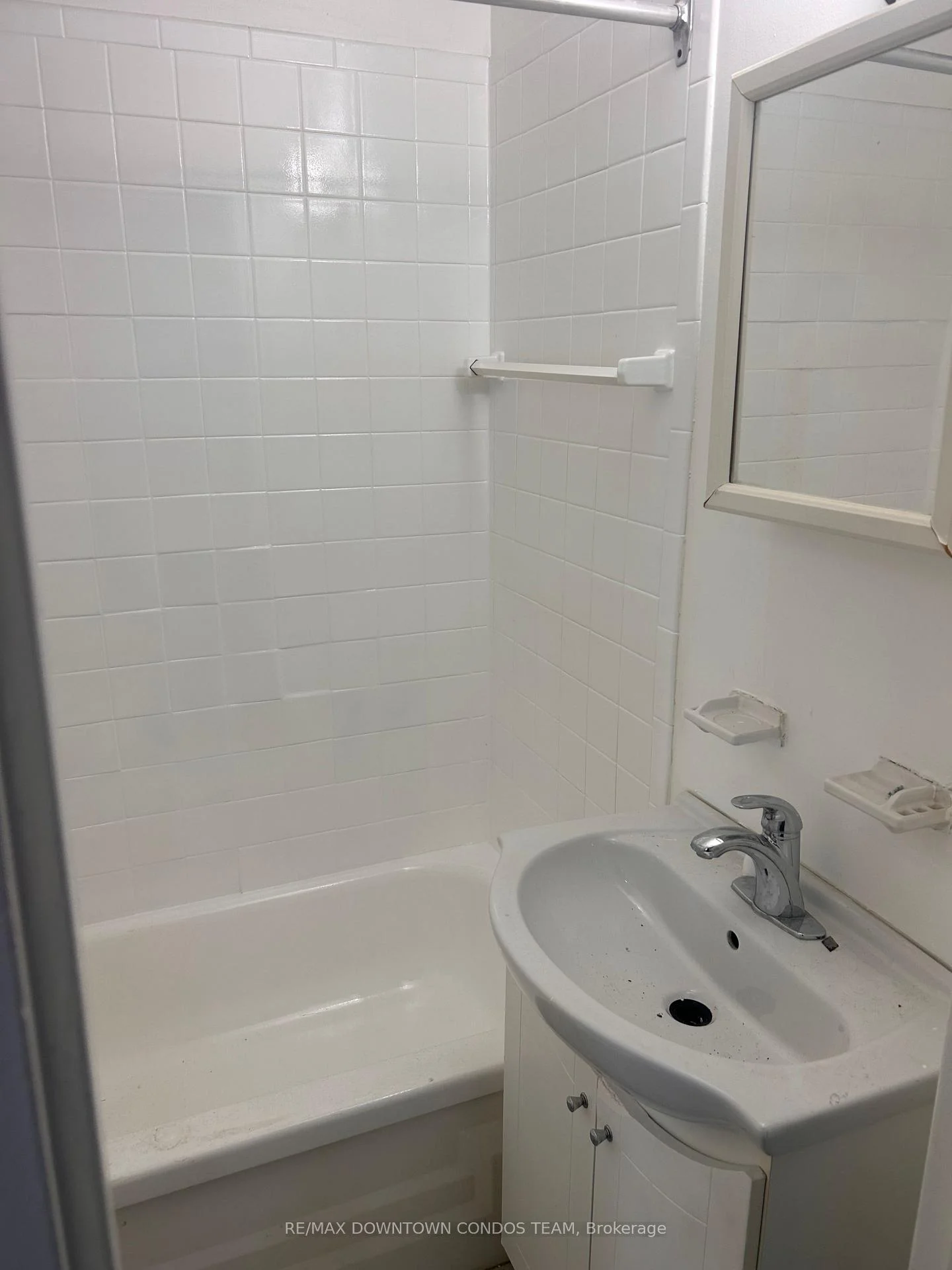 Photo 26 of Unit 101, 7 Thornburn Avenue, Toronto, South Parkdale — HOMEH