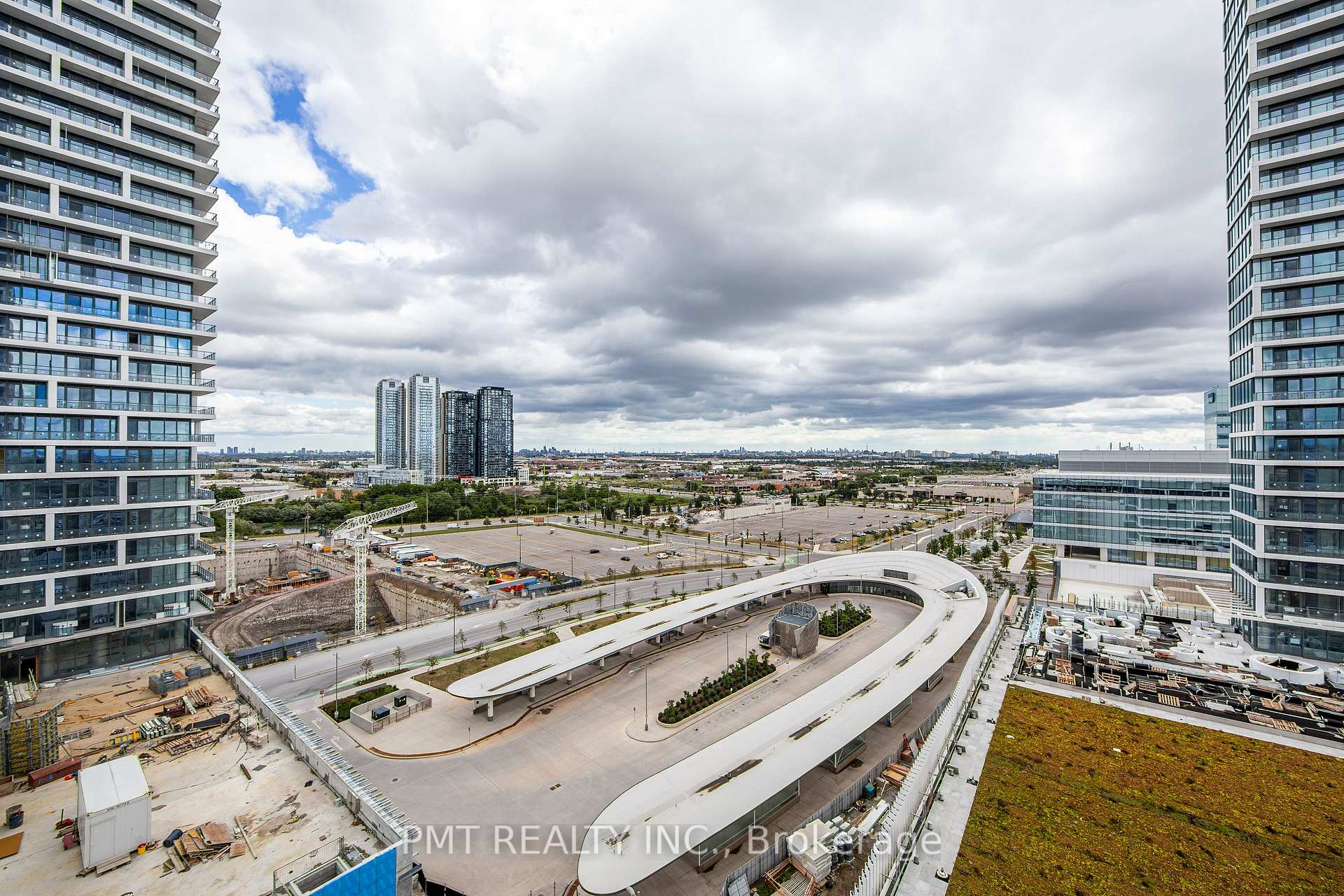 Photo 28 of Unit 1706, 898 Portage Parkway, Vaughan, Vaughan Corporate Centre — HOMEH