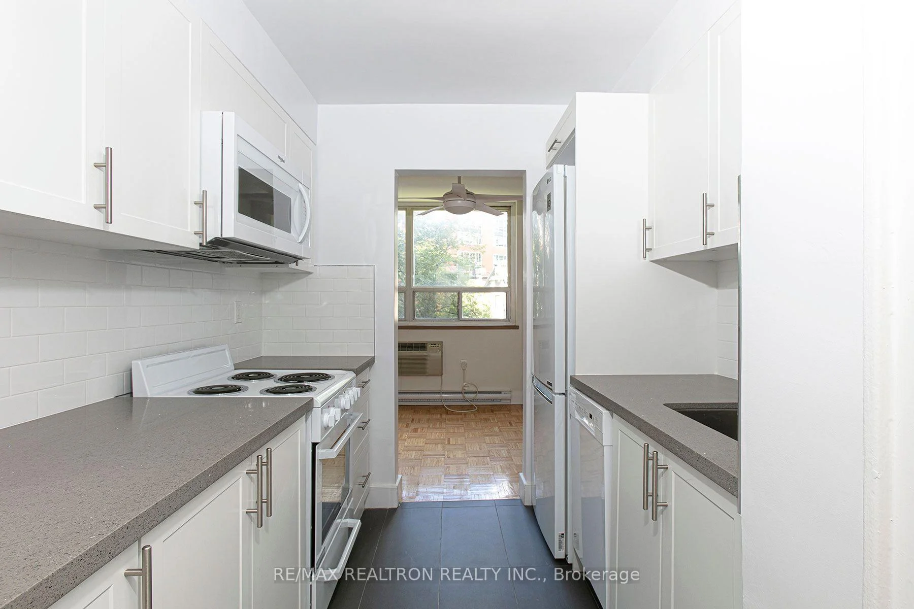 Photo 1 of Unit 1202, 55 Isabella Street, Toronto, Church-Yonge Corridor — HOMEH