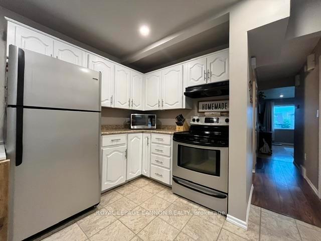 Photo 8 of 93 Windemer Avenue N, Thunder Bay, College Heights — HOMEH