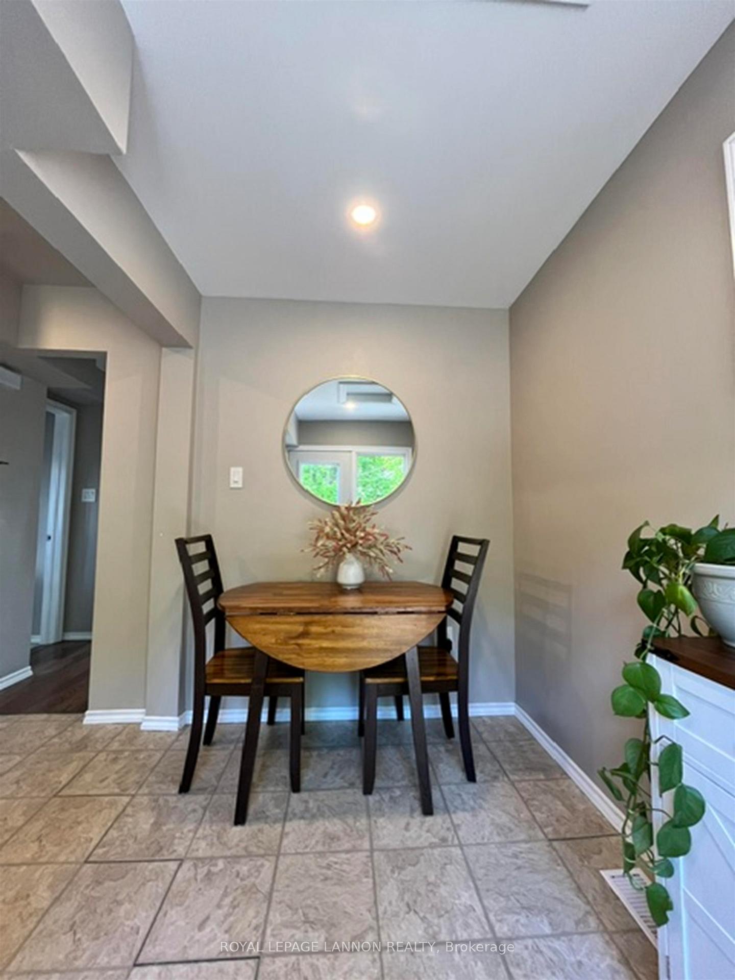 Photo 7 of 93 Windemer Avenue N, Thunder Bay, College Heights — HOMEH