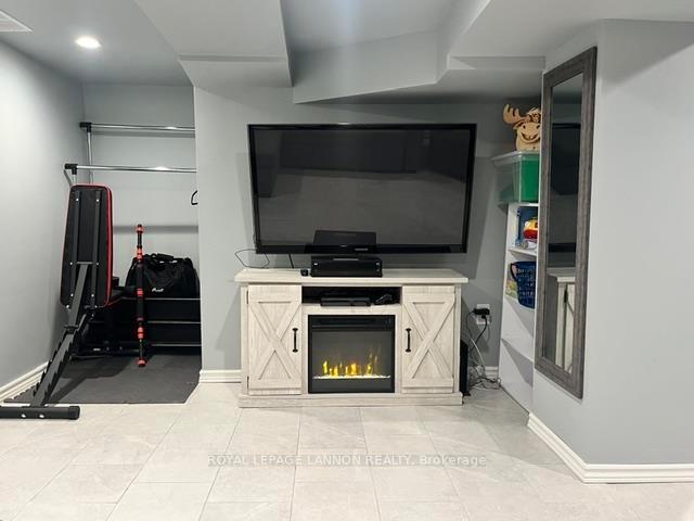 Photo 19 of 93 Windemer Avenue N, Thunder Bay, College Heights — HOMEH