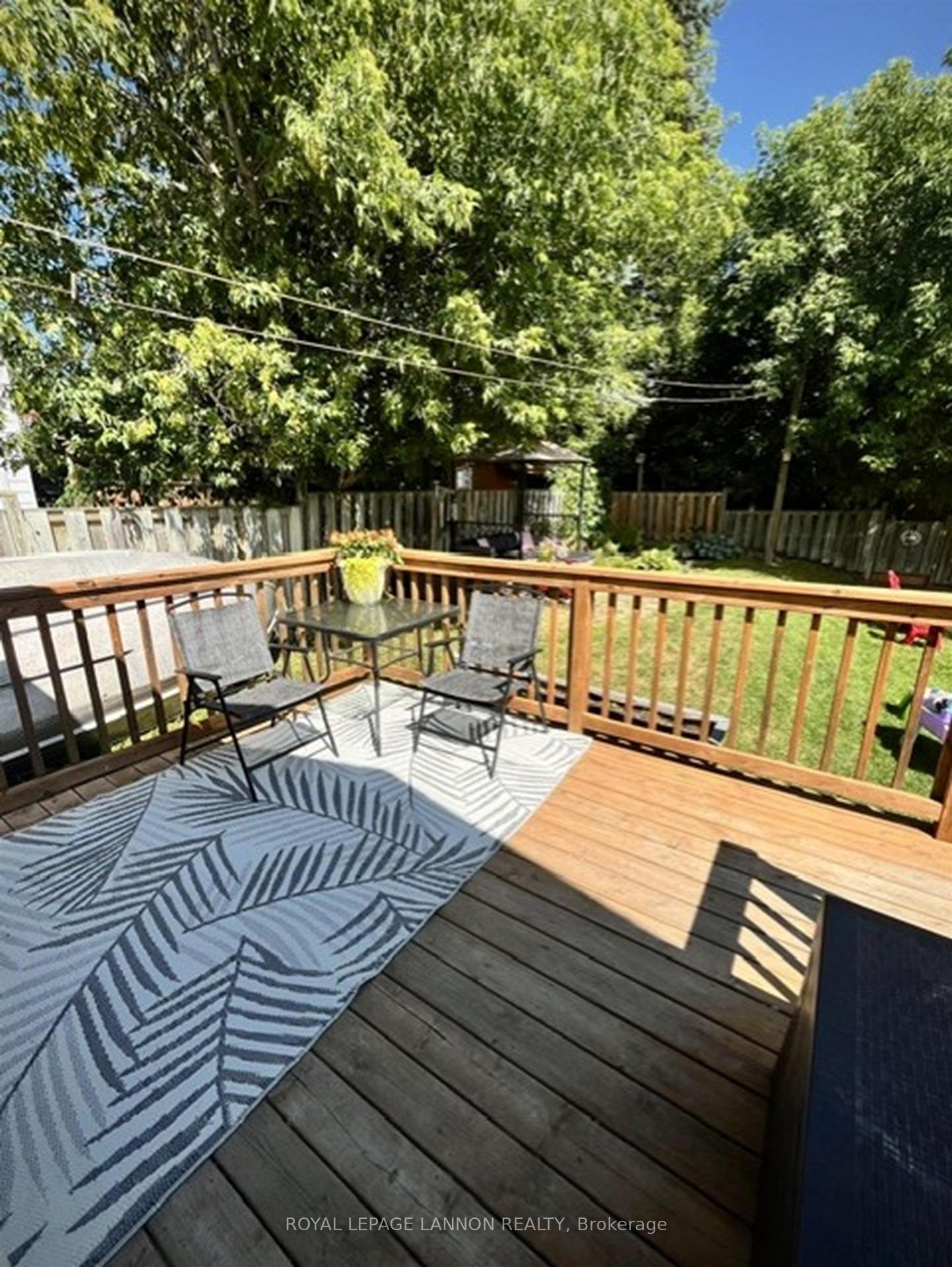 Photo 22 of 93 Windemer Avenue N, Thunder Bay, College Heights — HOMEH