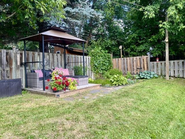 Photo 24 of 93 Windemer Avenue N, Thunder Bay, College Heights — HOMEH