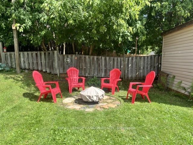 Photo 25 of 93 Windemer Avenue N, Thunder Bay, College Heights — HOMEH