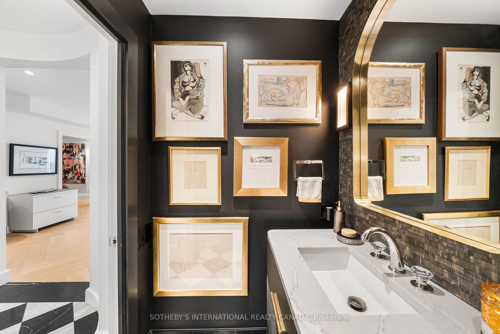 Photo 6 of Unit 716, 20 Scrivener Square, Toronto, Rosedale-Moore Park — HOMEH