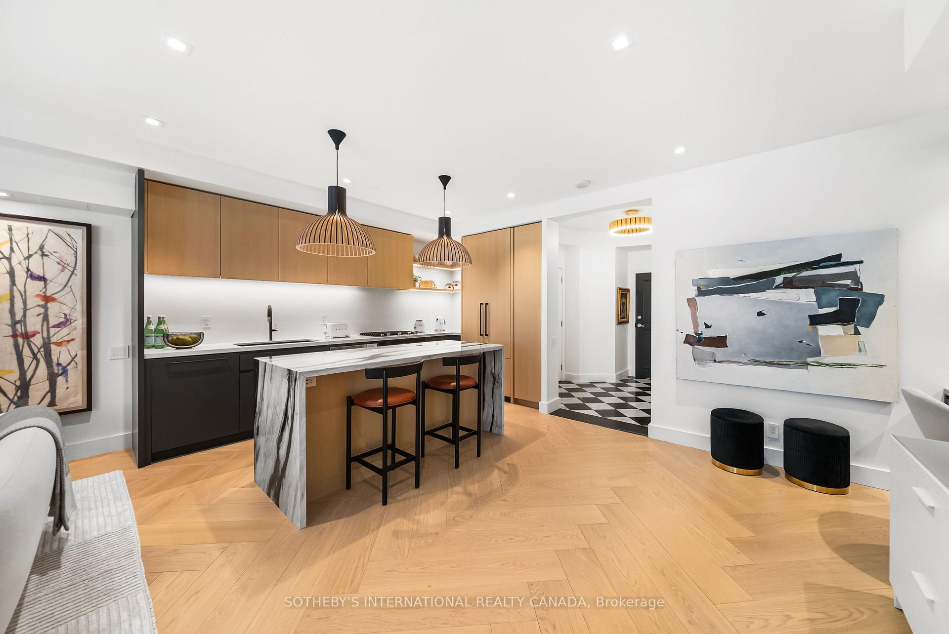 Photo 10 of Unit 716, 20 Scrivener Square, Toronto, Rosedale-Moore Park — HOMEH
