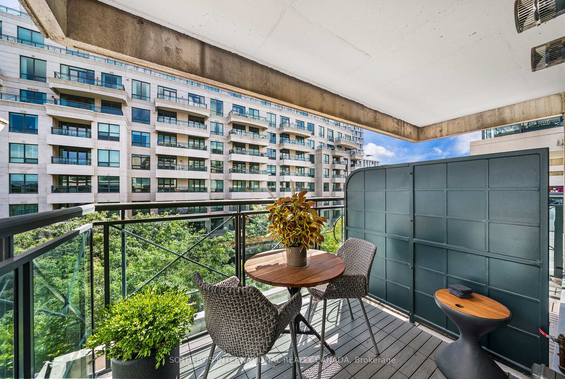 Photo 20 of Unit 716, 20 Scrivener Square, Toronto, Rosedale-Moore Park — HOMEH