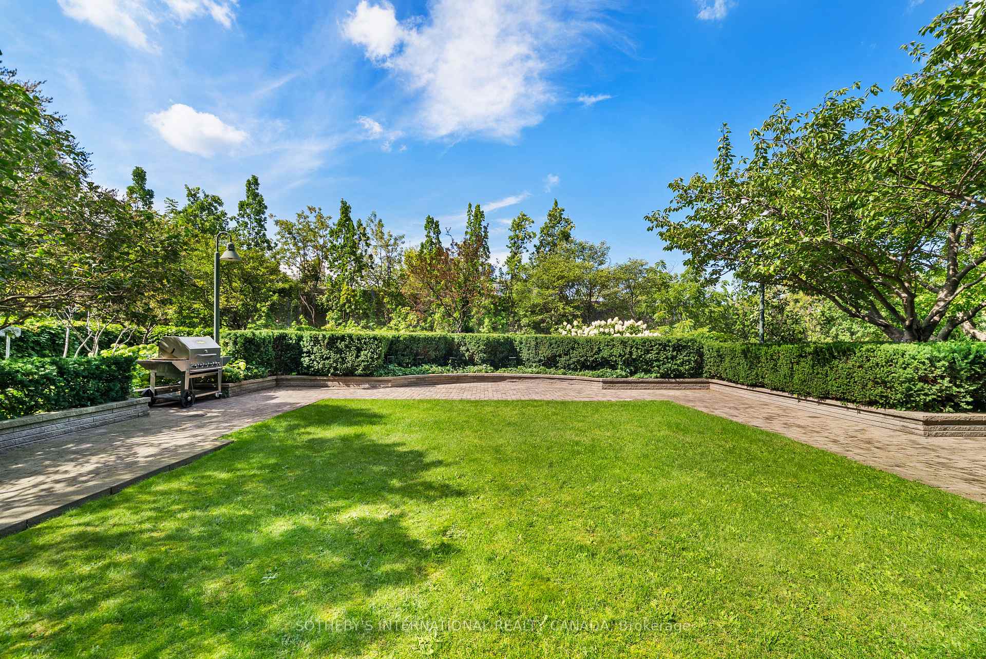 Photo 47 of Unit 716, 20 Scrivener Square, Toronto, Rosedale-Moore Park — HOMEH