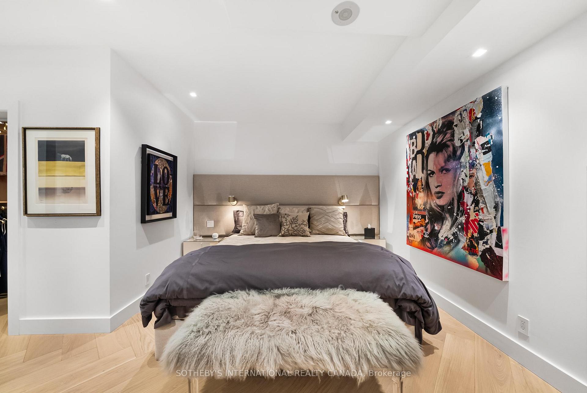 Photo 29 of Unit 716, 20 Scrivener Square, Toronto, Rosedale-Moore Park — HOMEH