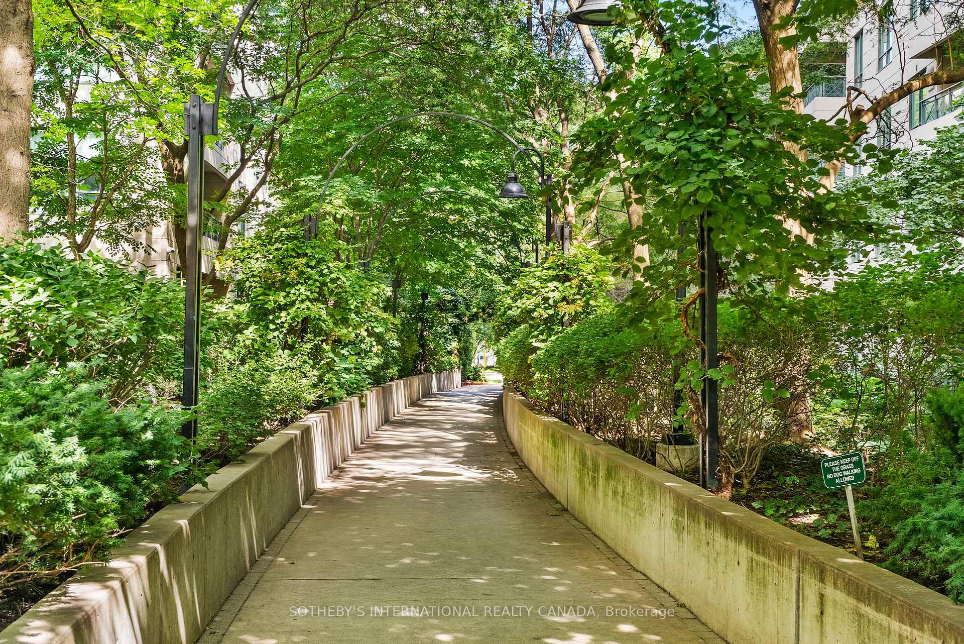 Photo 48 of Unit 716, 20 Scrivener Square, Toronto, Rosedale-Moore Park — HOMEH