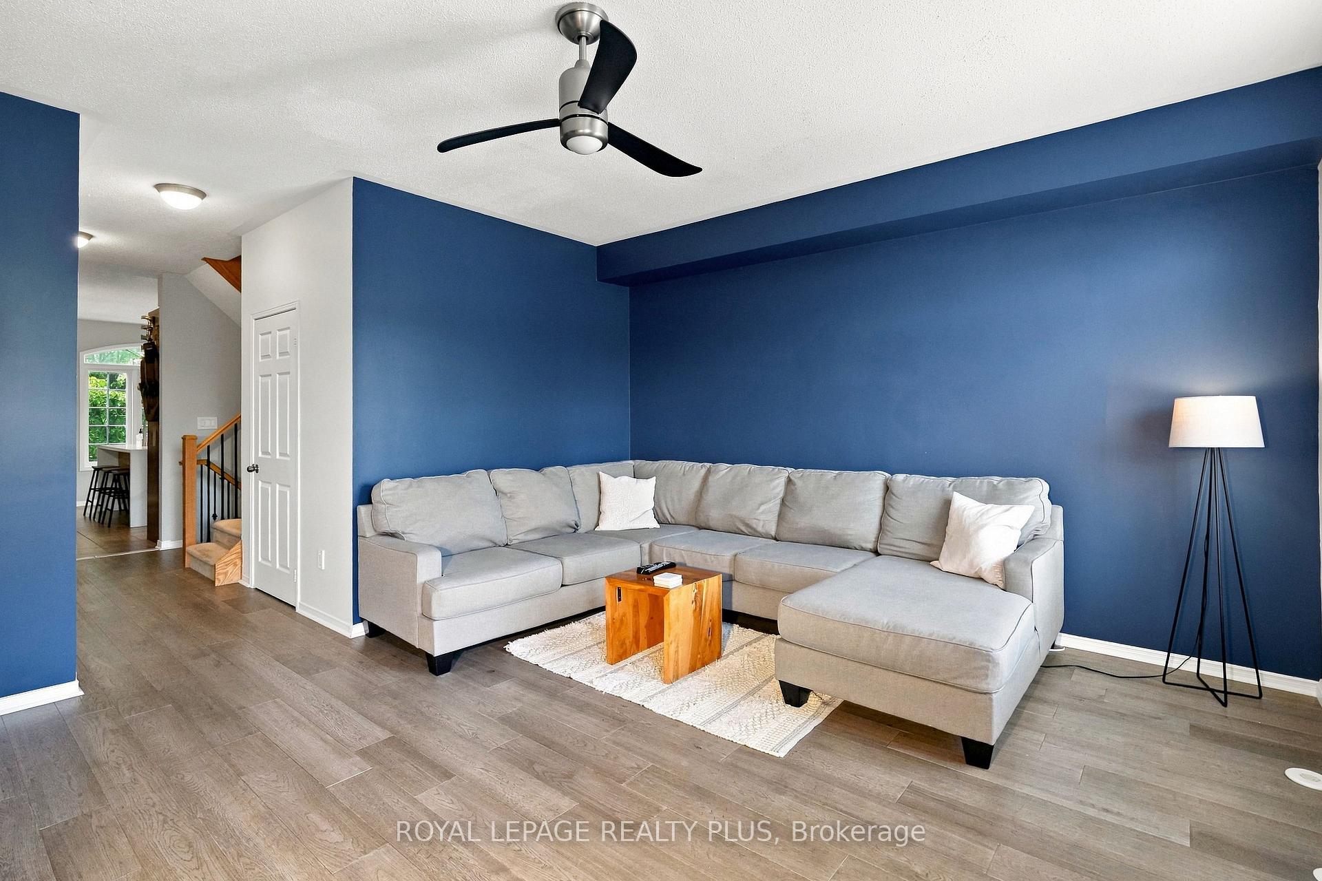Photo 9 of 2333 Sutton Drive, Burlington, Orchard — HOMEH