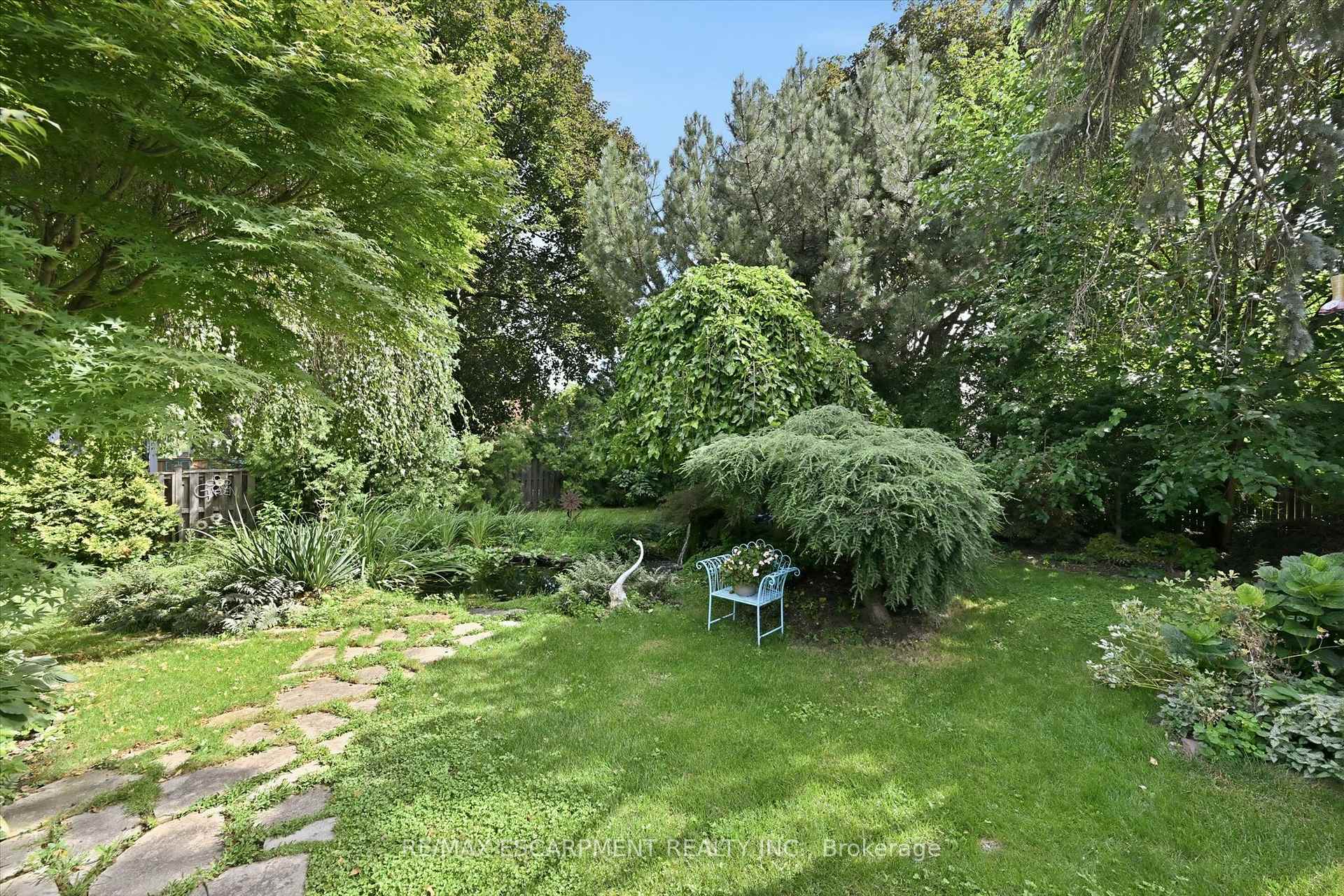 Photo 42 of 6 Kerman Avenue, Grimsby, Grimsby West — HOMEH