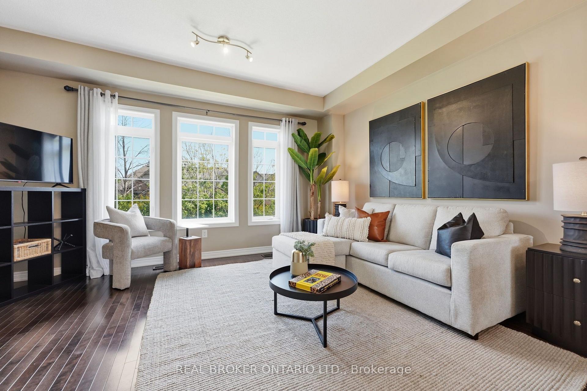 Photo 12 of Unit 15, 541 Winston Road, Grimsby, Grimsby Beach — HOMEH