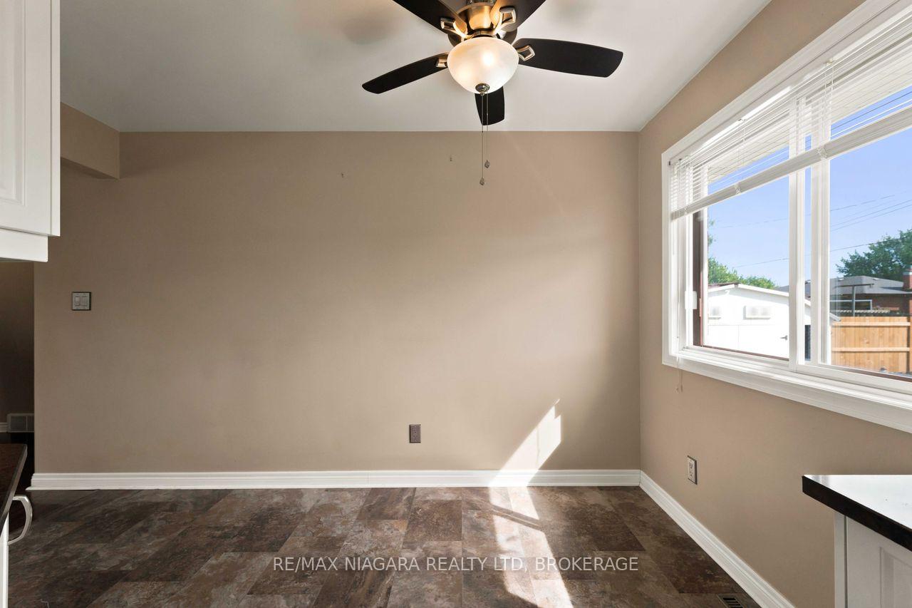 Photo 8 of 19 Hughes Avenue, Welland, Lincoln/Crowland — HOMEH