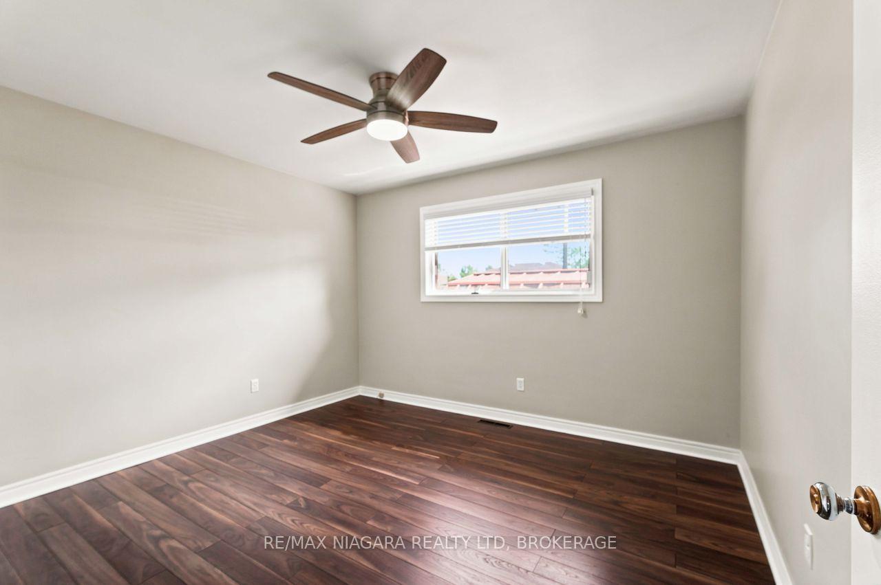 Photo 15 of 19 Hughes Avenue, Welland, Lincoln/Crowland — HOMEH