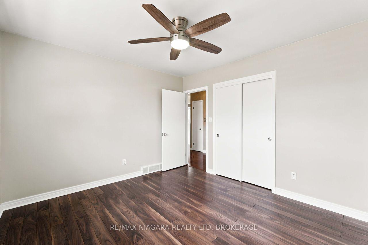 Photo 16 of 19 Hughes Avenue, Welland, Lincoln/Crowland — HOMEH