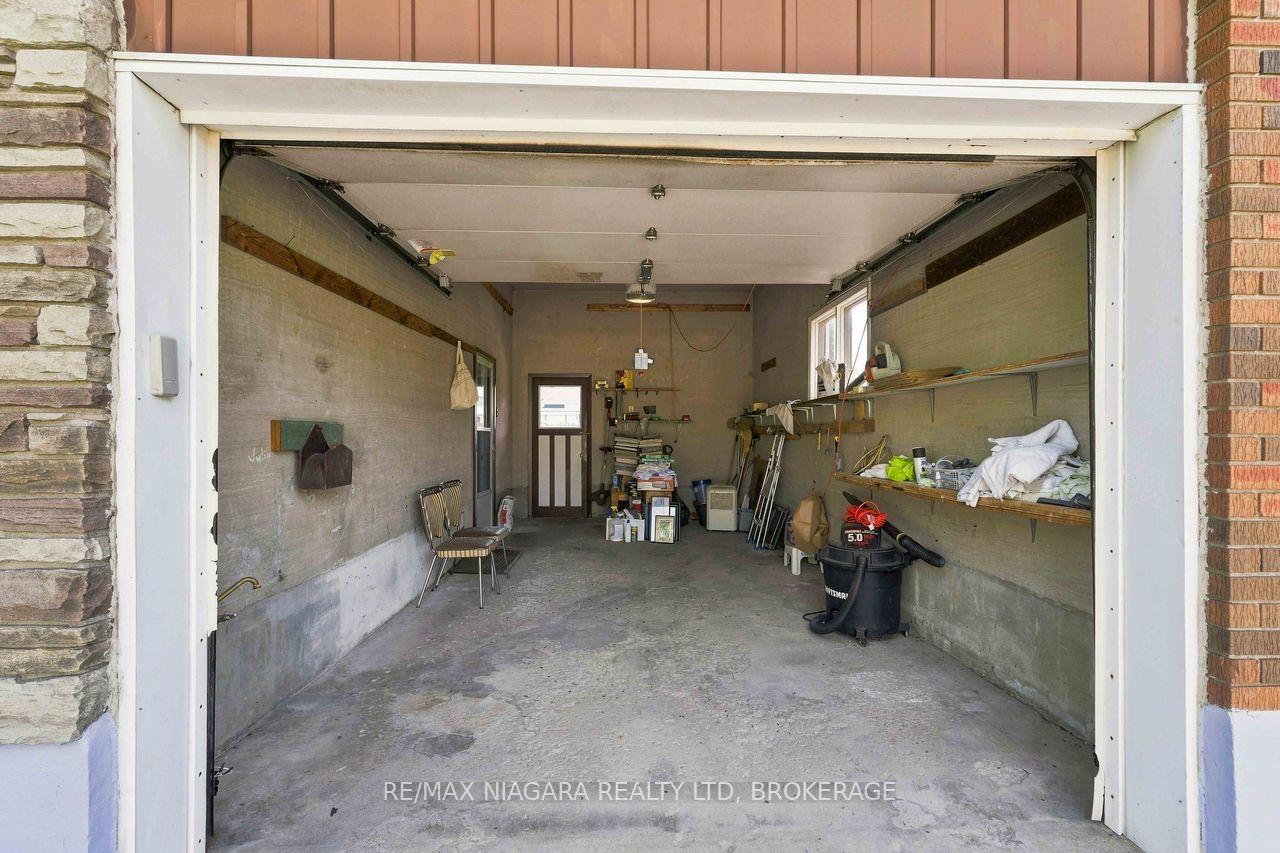 Photo 45 of 19 Hughes Avenue, Welland, Lincoln/Crowland — HOMEH