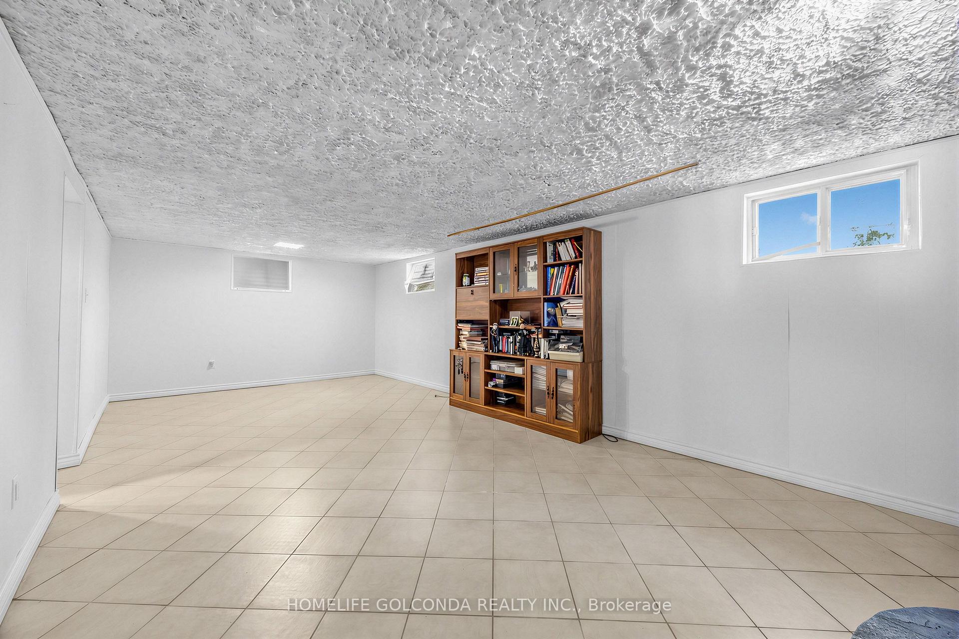 Photo 30 of 9 Moorecroft Crescent, Scarborough, Ionview — HOMEH