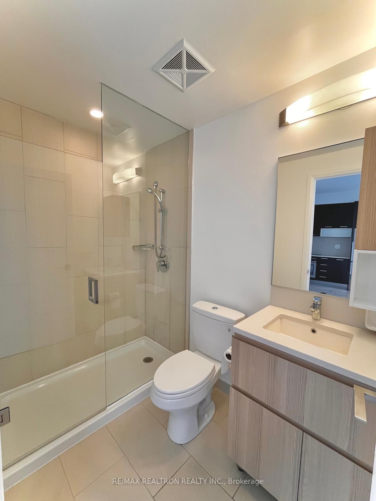 Photo 9 of Unit 2501, 36 Park Lawn Road, Etobicoke, Mimico — HOMEH